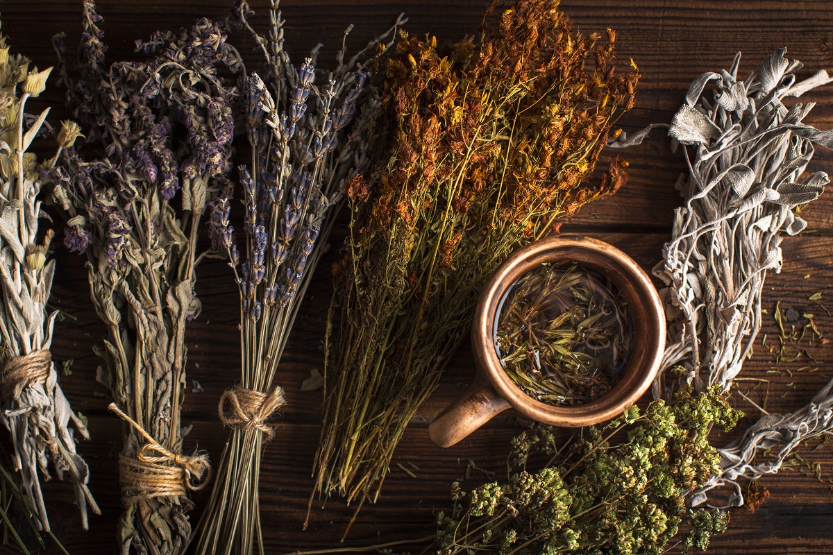 Funkční bylinný čaj při zdravotních obtížích sestavený na míru